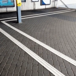 Rail De Guidage à Coller "EXTELINE 4GCe /1-5" ERP 1 à 5 Romus 4236 11 Rail De Guidage à Coller "EXTELINE 4GCe /1-5" ERP 1 à 5 Romus 4236 -Construire Un Magasin D'outils exteline2