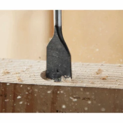 Mèche à Bois Plate Attachement Quick-lock Diamètre 28mm Longueur 152mm - Diager -Construire Un Magasin D'outils mise en situation 3