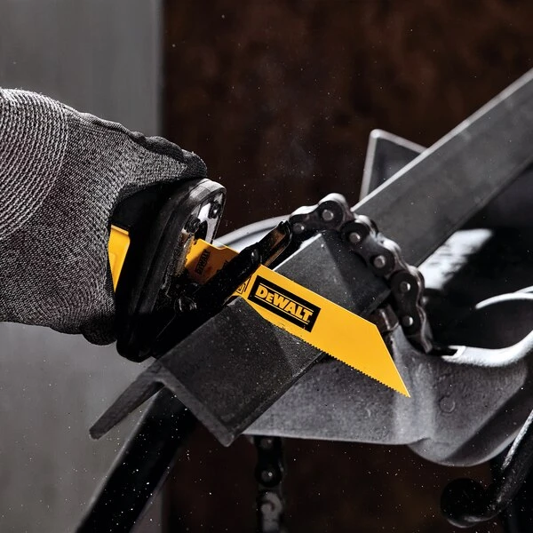 Lame Scie Sabre Métal Dewalt D2404-QZ BIM Progressor 150 Mm - Lot De 5 2 Lame Scie Sabre Métal Dewalt D2404-QZ BIM Progressor 150 Mm - Lot De 5 – Image 2